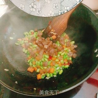 腊肠炒青豆的做法步骤：5