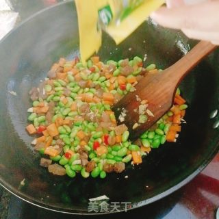 腊肠炒青豆的做法步骤：6