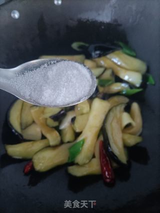 茄子红烧肉焖面的做法步骤：7
