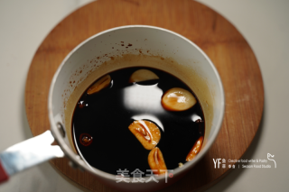 西瓜皮做酱菜的做法步骤：3