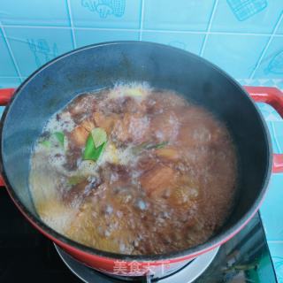 五花肉烧土豆的做法步骤：6