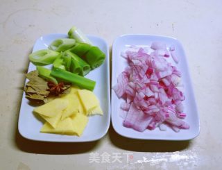 家常红烧肉的做法步骤：4