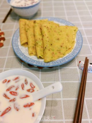 槐花蛋饼的做法步骤：8