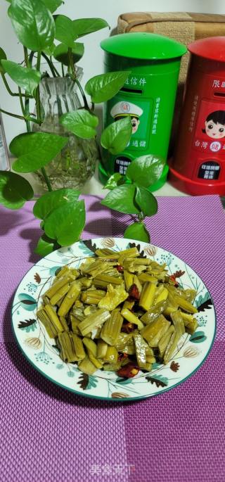 酸辣芋苗的做法