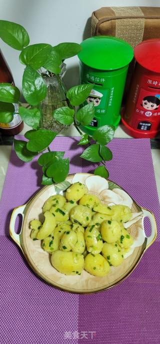香葱炒小土豆的做法步骤：10