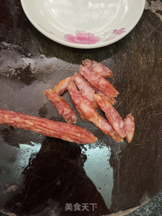 四季豆炒腊肠的做法步骤：1