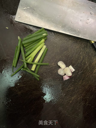 菌菇虾仁煲的做法步骤：5