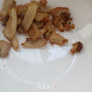 油渣拌螺丝椒的做法步骤：2