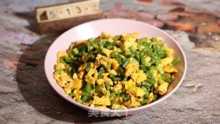 蒜薹炒鸡蛋的做法