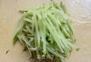 青萝卜木耳拌鸡蛋的做法步骤：5