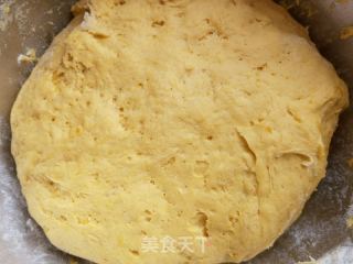 南瓜胡麻椒盐花卷的做法步骤：3