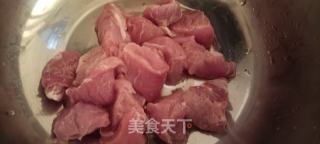 凤梨咕噜肉的做法步骤：1