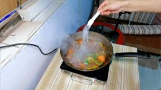 红焖羊肉的做法步骤：9