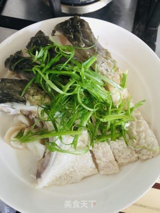 清蒸鲩鱼腩的做法步骤：6