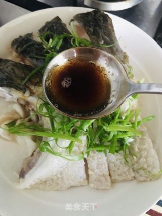 清蒸鲩鱼腩的做法步骤：8