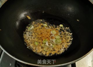 酱烧虾皮冬瓜的做法步骤：3