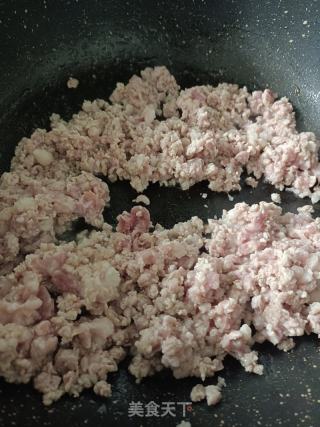 梅干菜猪肉馅饼的做法步骤：2