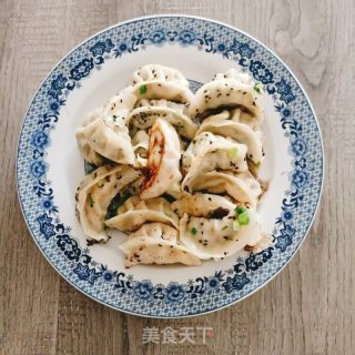 煎饺的做法步骤：7