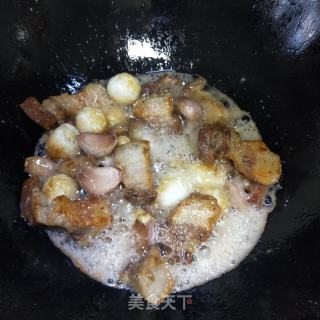 五花肉焖黄皮豆干的做法步骤：10