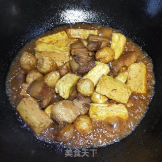 五花肉焖黄皮豆干的做法步骤：13