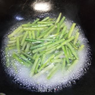 茄子烩豆角的做法步骤：3