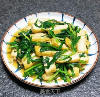 黄皮豆干炒韭菜的做法步骤：9