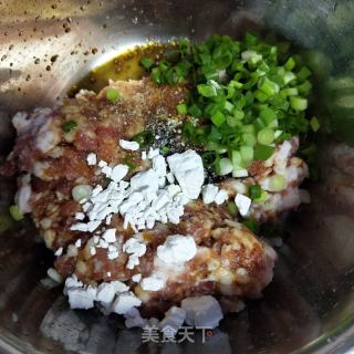 砂锅酿豆腐的做法步骤：5