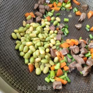 菜椒毛豆炒鹿心的做法步骤：11