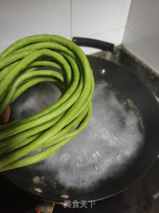 姜汁豇豆的做法步骤：7