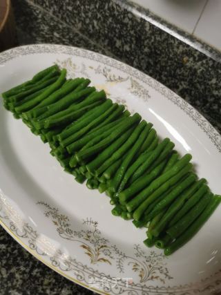 姜汁豇豆的做法步骤：11