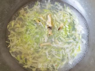 蒜蓉辣酱拌米线的做法步骤：7