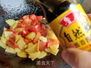 番茄青椒炒土豆的做法步骤：7