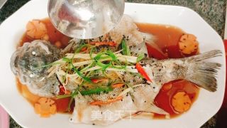 清蒸鲈鱼的做法步骤：6
