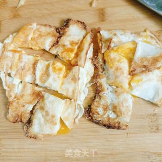辣椒炒鸡蛋的做法步骤：3