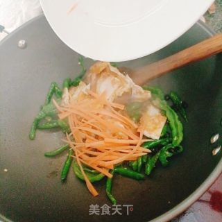 辣椒炒鸡蛋的做法步骤：7