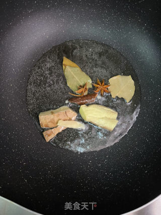 番茄牛腩面的做法步骤：5