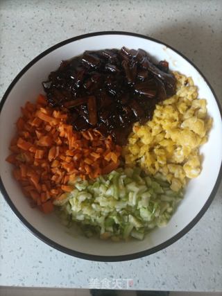 西葫芦素馅水饺的做法步骤：7