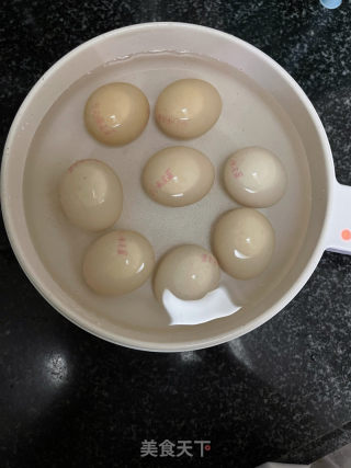 茶叶蛋的做法步骤：3