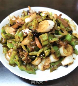 豆豉大葱炒辣椒的做法
