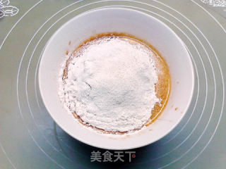 红糖裸麦马芬的做法步骤：3