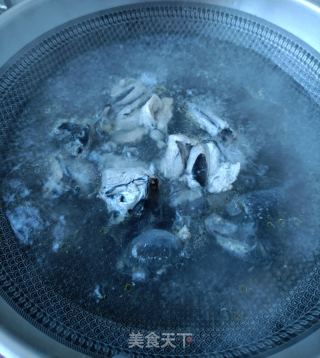乌鸡块土豆汤的做法步骤：6