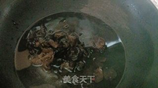 素炒莴笋的做法步骤：3