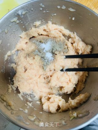 减脂鸡肉丸的做法步骤：4