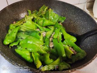 肉末红烧青椒的做法步骤：4