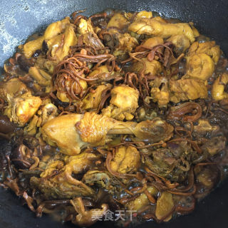 菌菇烧草鸡的做法步骤：8