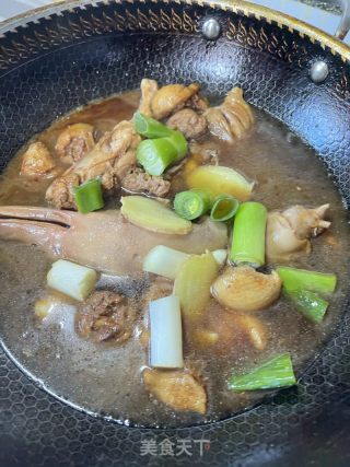 鸭腿烧胡萝卜的做法步骤：6