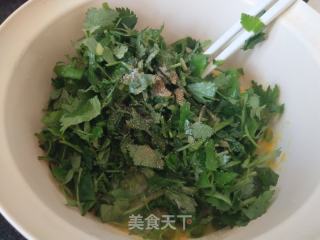 山芹菜炒鸡蛋的做法步骤：3