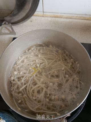 蒜泥金针菇的做法步骤：3