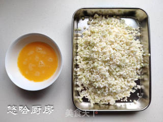 无米蛋炒饭的做法步骤：2