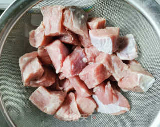 茄子烧牛肉的做法步骤：2